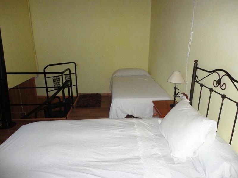 Hotel Rural Los Quinones Peralejos de las Truchas Δωμάτιο φωτογραφία